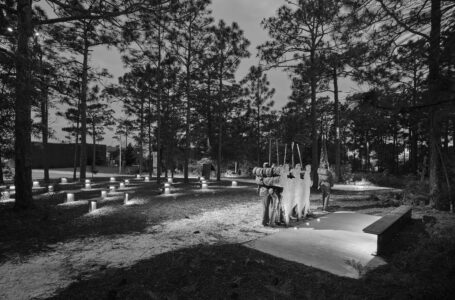 7500_217730_USCT_Memorial_N22_print-2